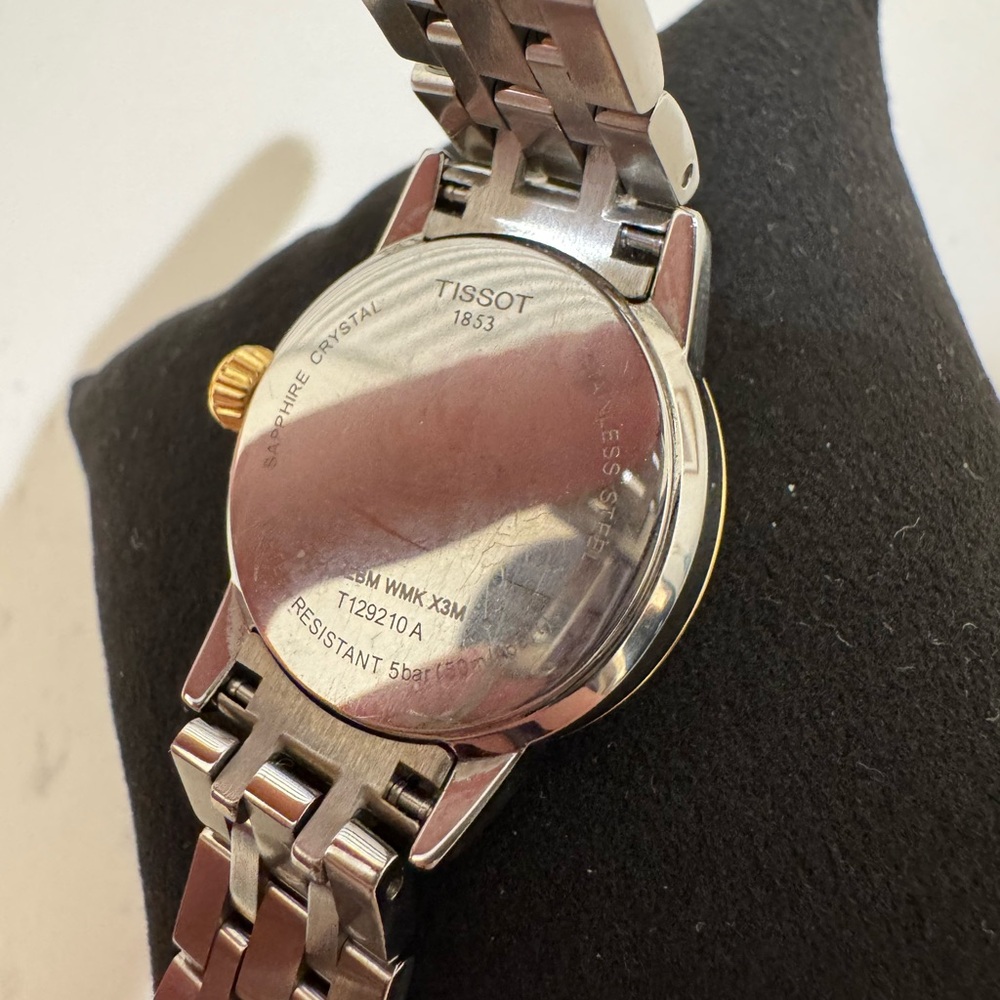 TISSOT CLASSIC DREAM 28MM - Picture 14 of 16